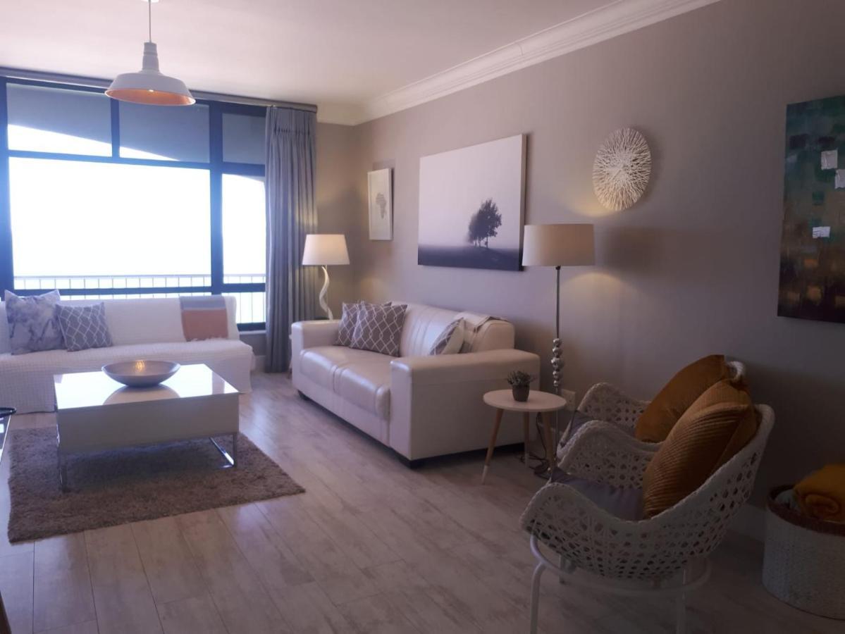 Blouberg Beachfront Apartment Bloubergstrand Exterior foto
